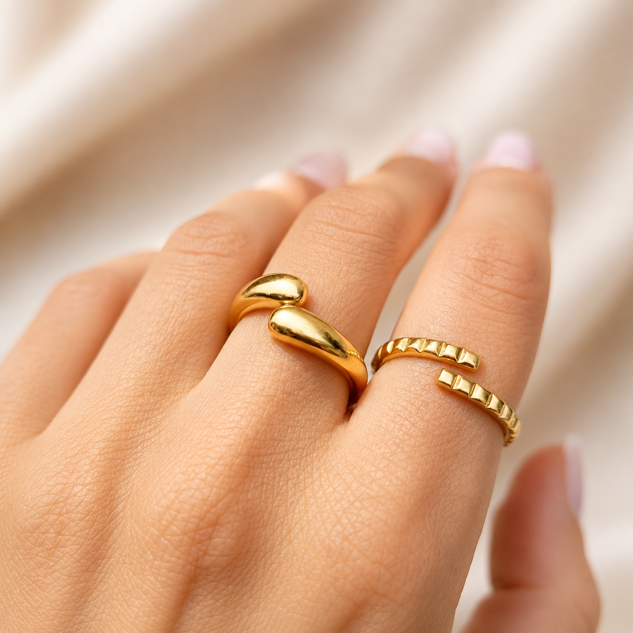 Inel GOLDEN EDGE ajustabil, placat cu aur de 18K