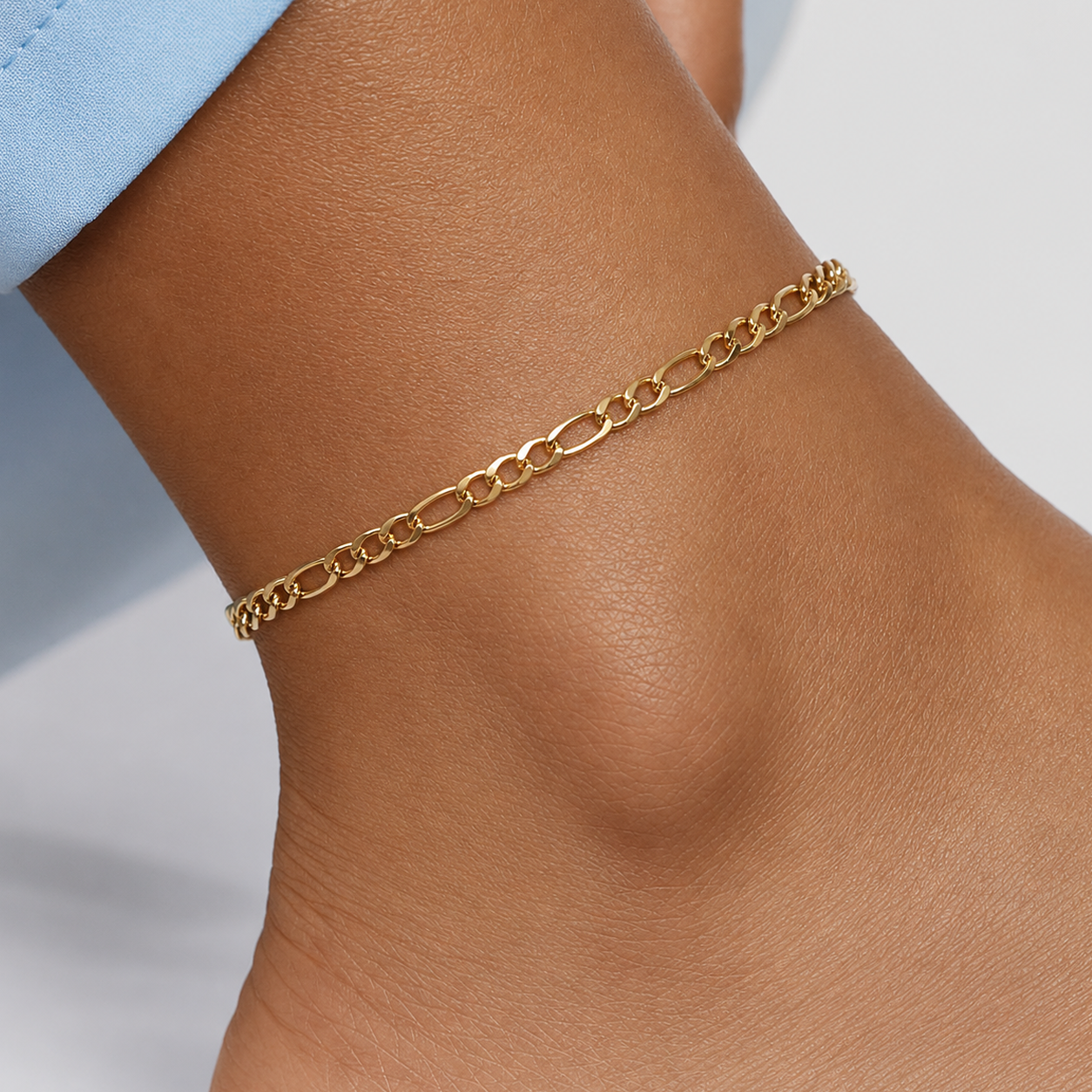Brățară de picior FIGARO CHAIN 4 mm placată cu aur de 18K