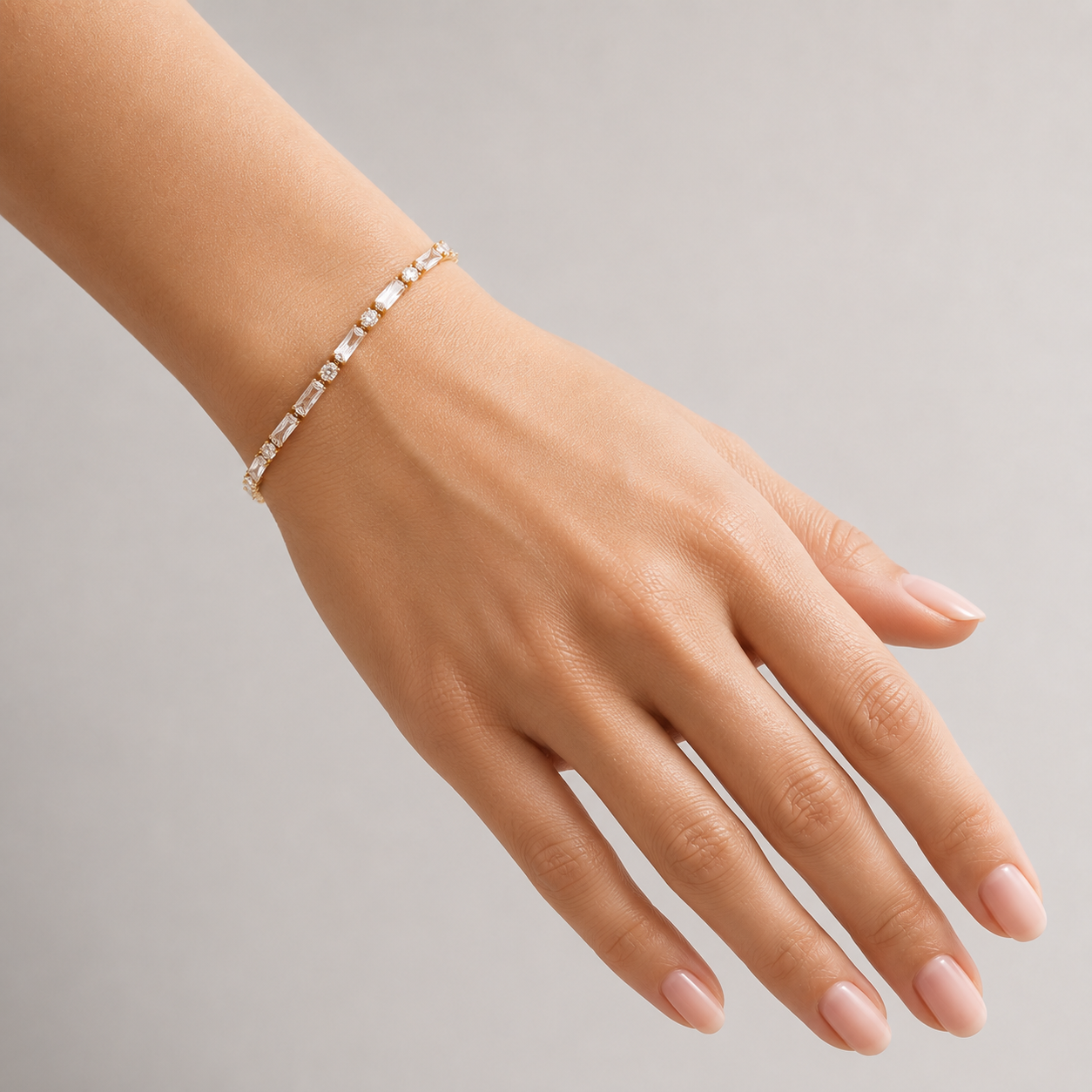Brățară Zirconia Baguette placată cu aur de 18K