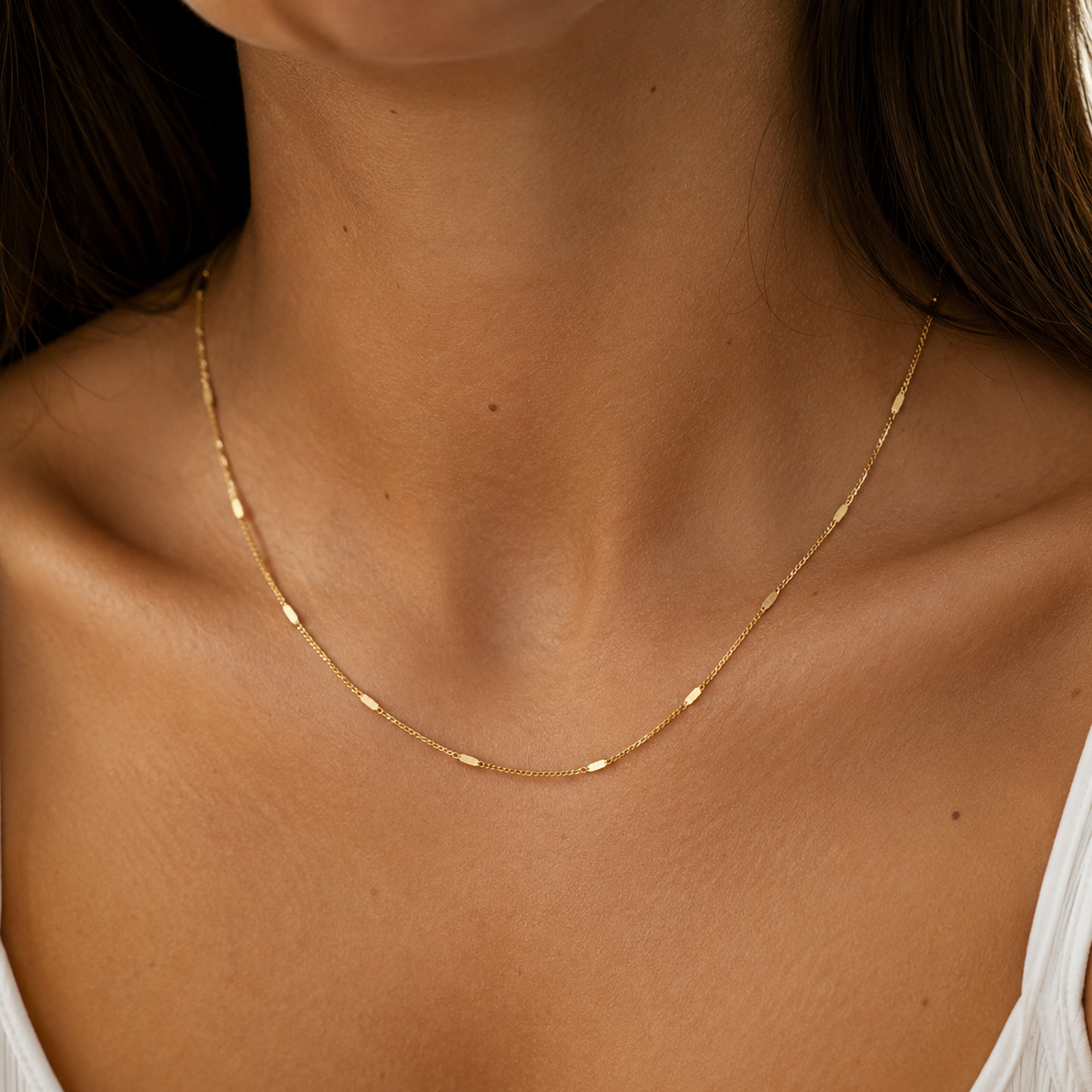 Colier GOLDEN FLAKES placat cu aur de 18K